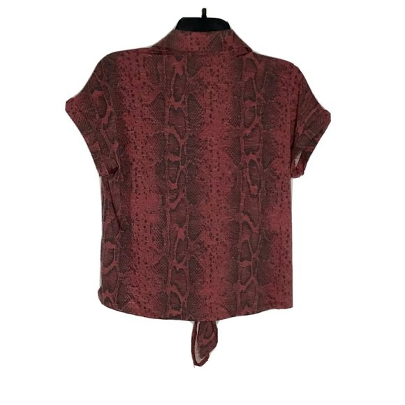 NWT C&C California Top Blouse Shirt S Snake Animal Print Knit Button Front NEW - Picture 9 of 11